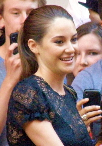 File:Shailene Woodley TIFF 2011.jpg