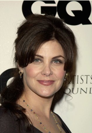 Sherilyn Fenn  Doblaje Wiki  FANDOM powered by Wikia