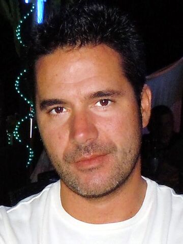 Archivo:Iván Muelas.jpeg