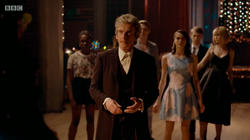 Duodécimo Doctor habla con Corakinus - For Tonight We Might Die.png