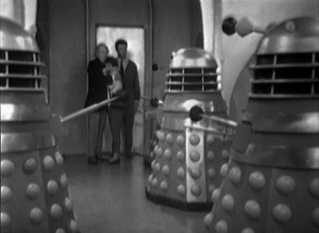 Файл:Doctor.Who.Classic.s01e02b-The.Survivors.DVDRip.Rus-Eng.1001cinema.ru-(008823)14-58-01-.jpg