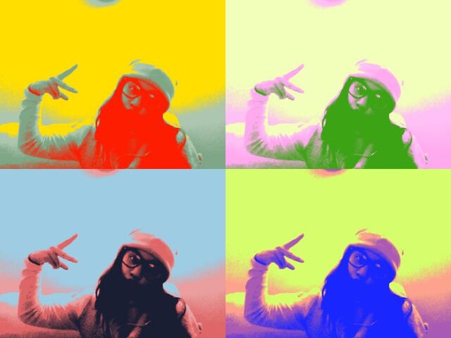 File:Webcam-toy-foto34.jpg