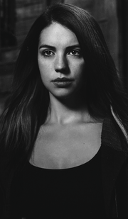 VivienneH