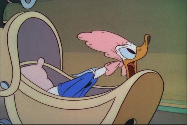 File:Donald Duck Modern Inventions 092.jpg
