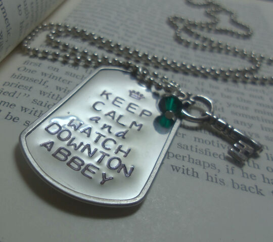 File:Aawesome necklace.jpg