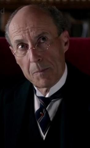 File:MrCharkham.png