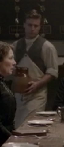 File:Hallboy5S1E1.png