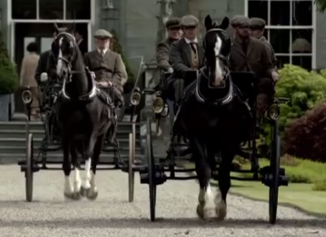 File:TwoCarriages2S3E9.png