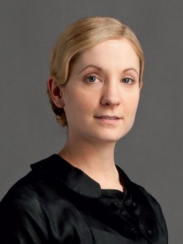 File:Tn-500 joannefroggatt.jpg