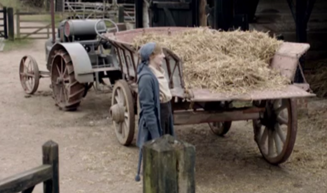 File:TractorAndHayWagonS2E2.png