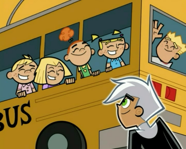 File:S03e05 Danny saves kids.png