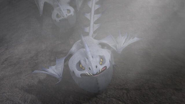 Datei:Qualmdrache1.jpg