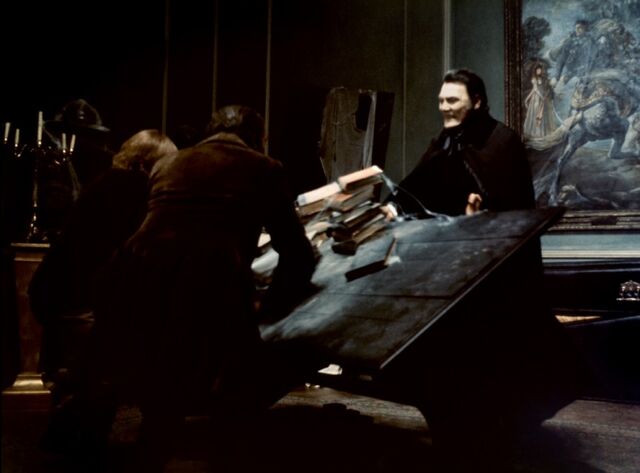 File:PalanceDraculaIII.jpg