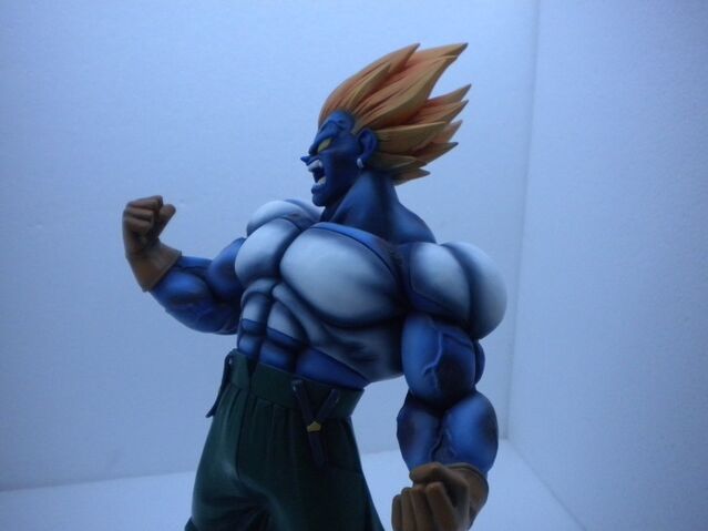 File:ModelKitResin SuperAndroid13 e.jpg