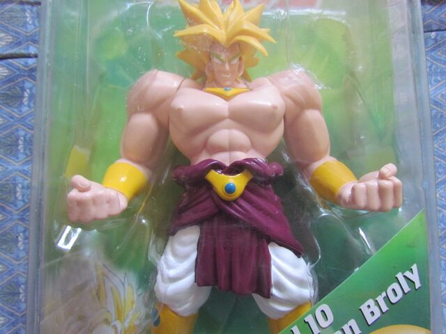 File:Dragonball-broly-yellow-vol10-super-battle-collection-bandai mattel b.jpg