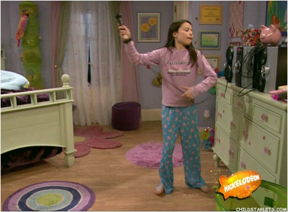 Drake And Josh In Megan S Room Drake And Josh In Megan S Room