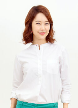 Baek Ji YoungP.jpg