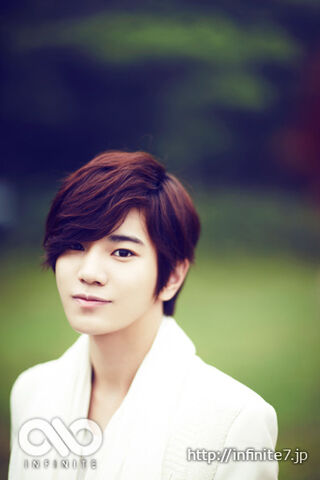 Archivo:Sung Jong 12.jpg