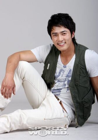 Archivo:Jo Dong Hyuk7.jpg