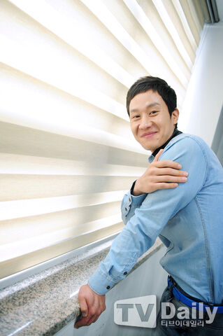 Archivo:Jung Woo8.jpg