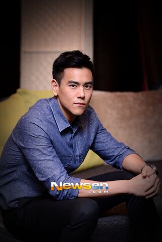 Archivo:Eddie Peng2.jpg
