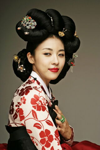 Archivo:Hwang Jin Yi10.jpg