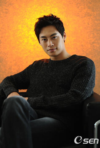 Archivo:Jung Eun Woo.jpg
