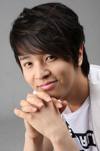 Archivo:Kim Jung Hoon1.jpg