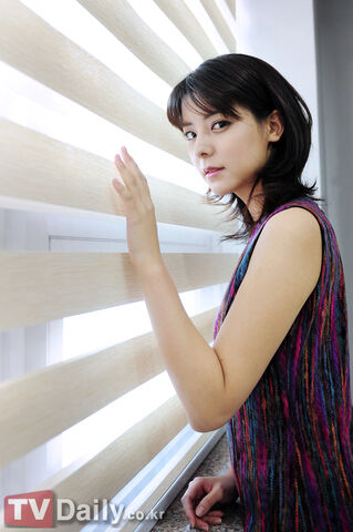 Archivo:Fujii Mina17.jpg