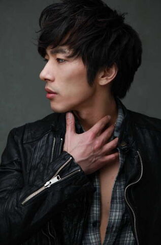 Archivo:Bae Gun Woo5.jpg