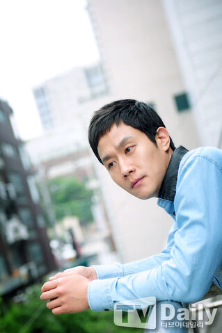 Archivo:Jung Woo7.jpg