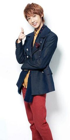 Archivo:Young Min 11.jpg