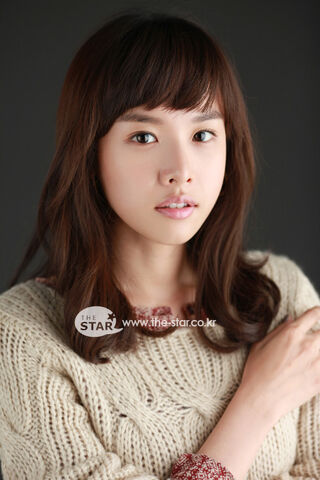 Archivo:Jo Yoon Hee6.jpg