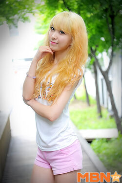 Son Hana.jpg