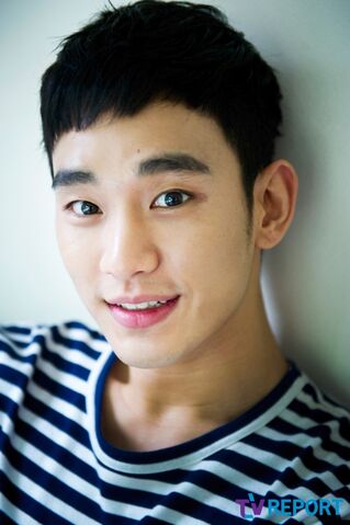 Archivo:Kim Soo Hyun32.jpg