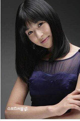 Archivo:Jang Shin Young3.jpg