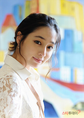 Archivo:Lee Min Jung13.jpg