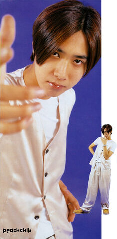 Archivo:Jiyong023.jpeg