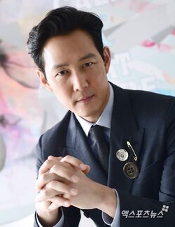 Lee Jung Jae12.jpg