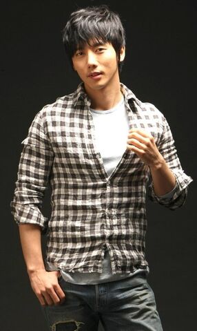Archivo:Ki Tae Young8.jpg