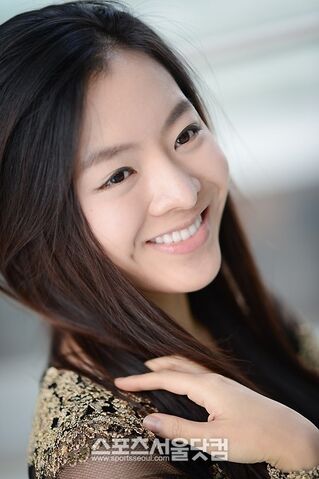 Archivo:Yeo Min Jung2.jpg