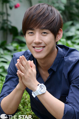 Archivo:Baek Sung Hyun32.jpg