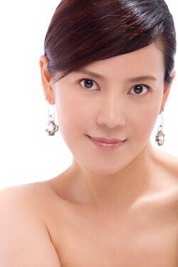 He Jia Yi