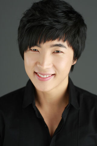 Archivo:Yoo Gyum5.jpg