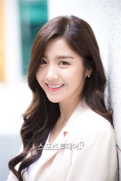 Seo Yi Ahn16.jpg