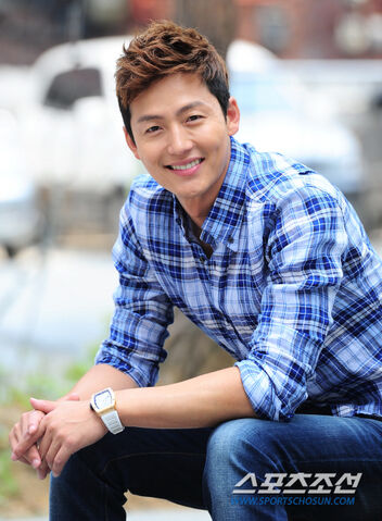 Archivo:Lee Jung Jin27.jpg