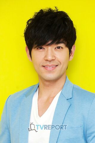 Archivo:Sung Woong10.jpg