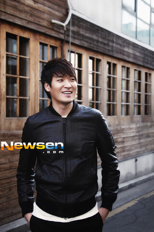 Archivo:Jung Gyu Woon20.jpg