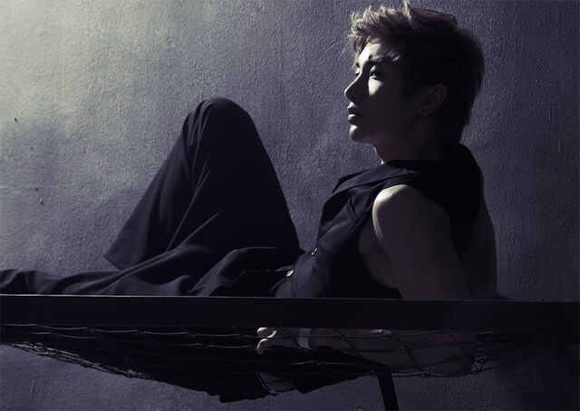 Archivo:LeeTeuk 06.jpg