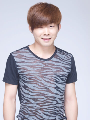 Archivo:Baek Chung Kang.jpg